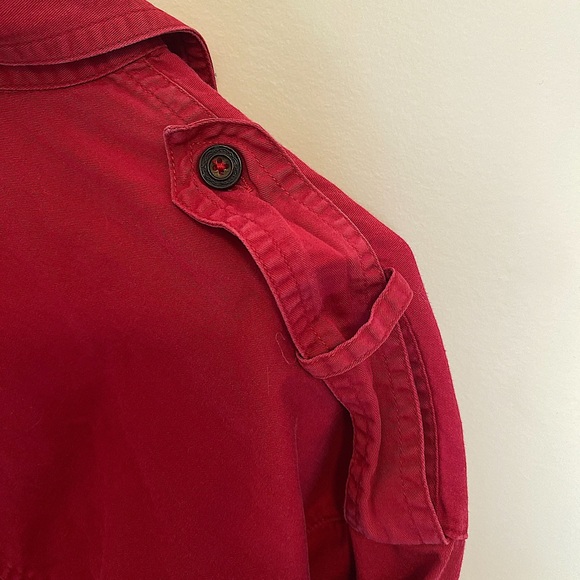 Unique red button down. - Picture 3 of 4